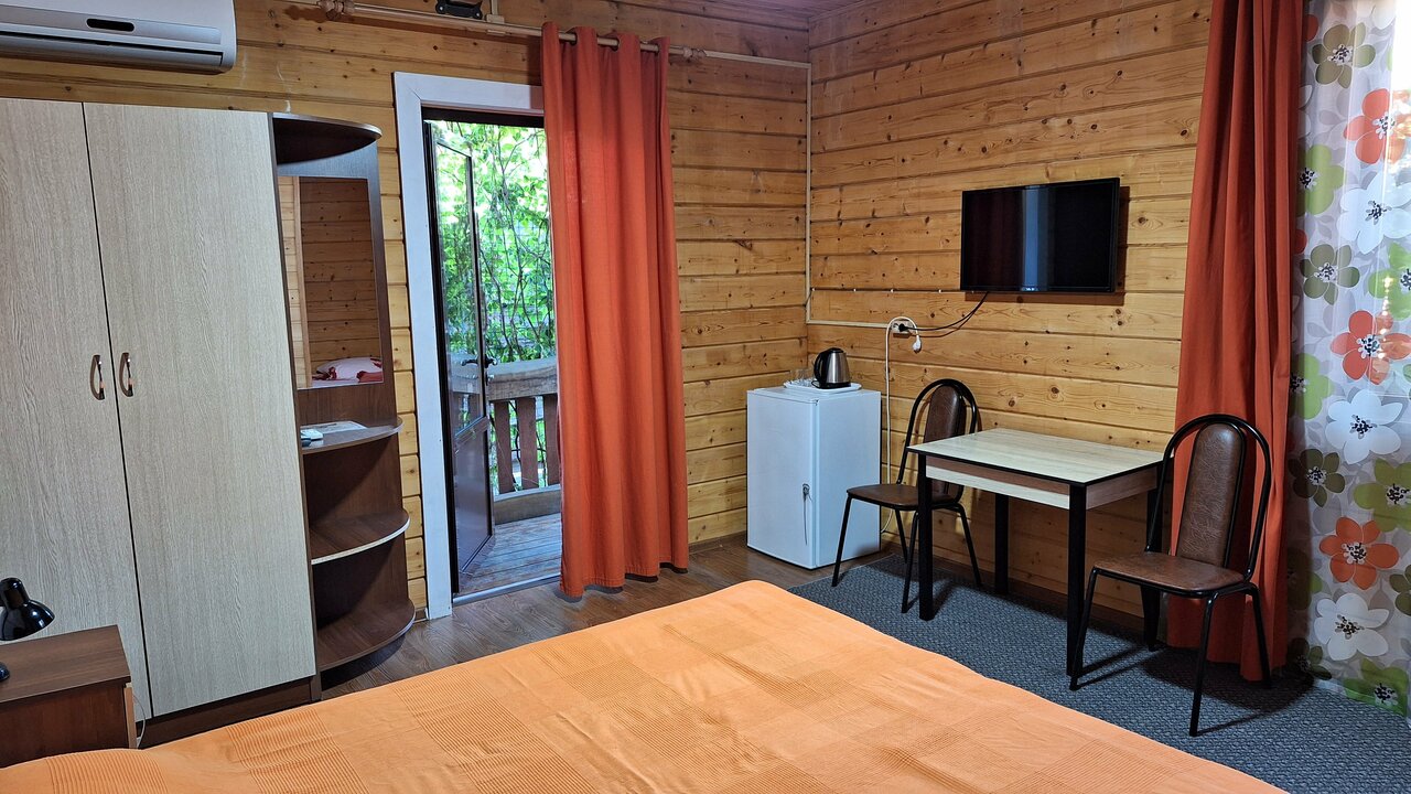 Гостевой дом Мама Джан Архипо-Осиповка